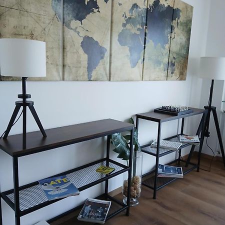 Residenza Dei Poeti - Roomy And Modern Flat Palermo Eksteriør billede