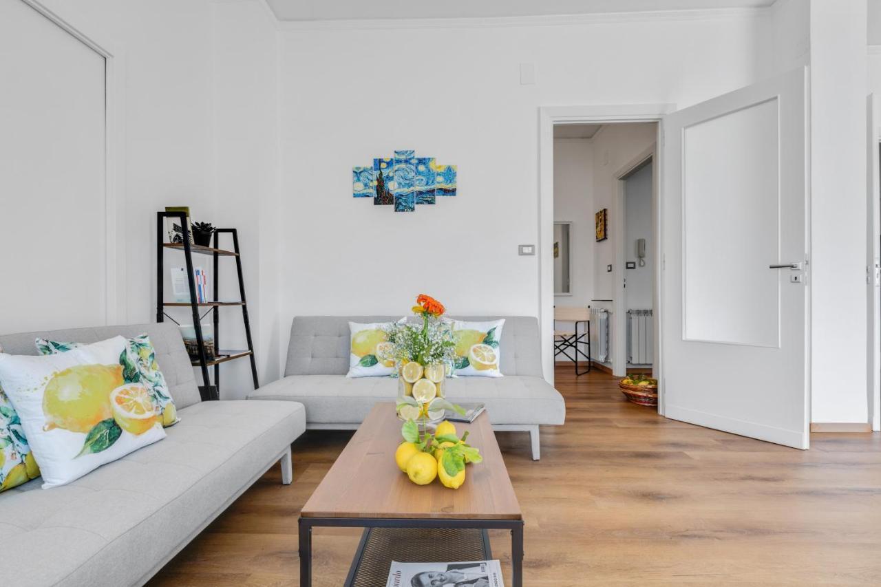 Residenza Dei Poeti - Roomy And Modern Flat Palermo Eksteriør billede