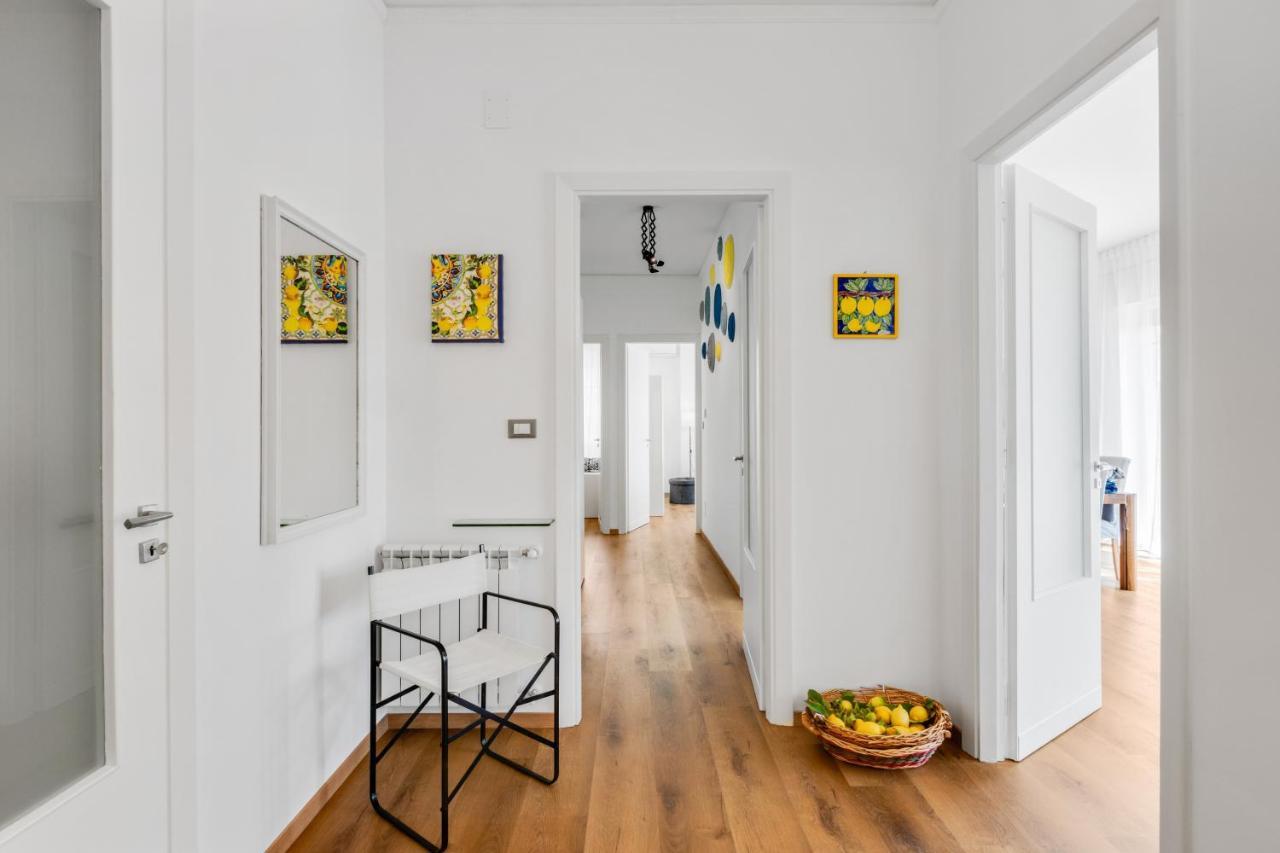 Residenza Dei Poeti - Roomy And Modern Flat Palermo Eksteriør billede
