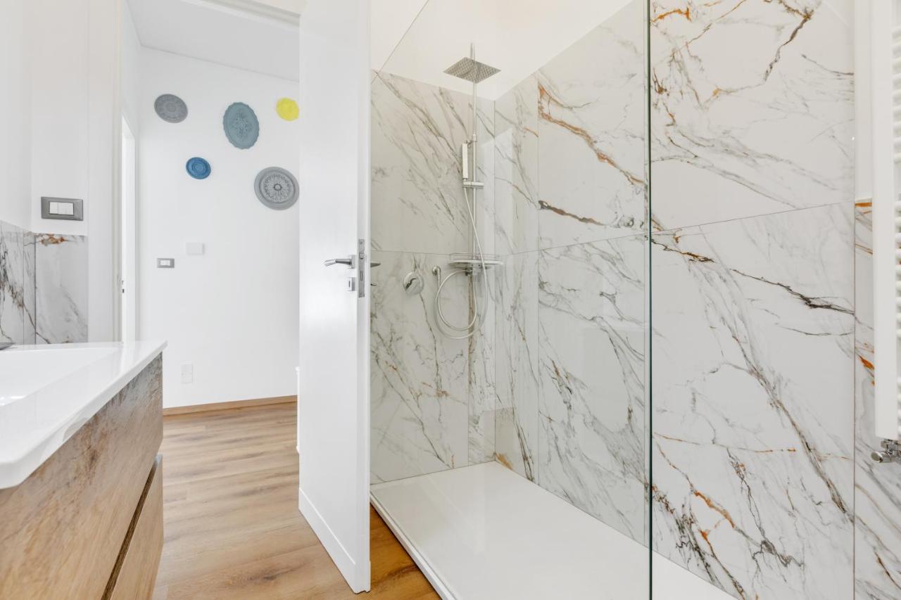 Residenza Dei Poeti - Roomy And Modern Flat Palermo Eksteriør billede
