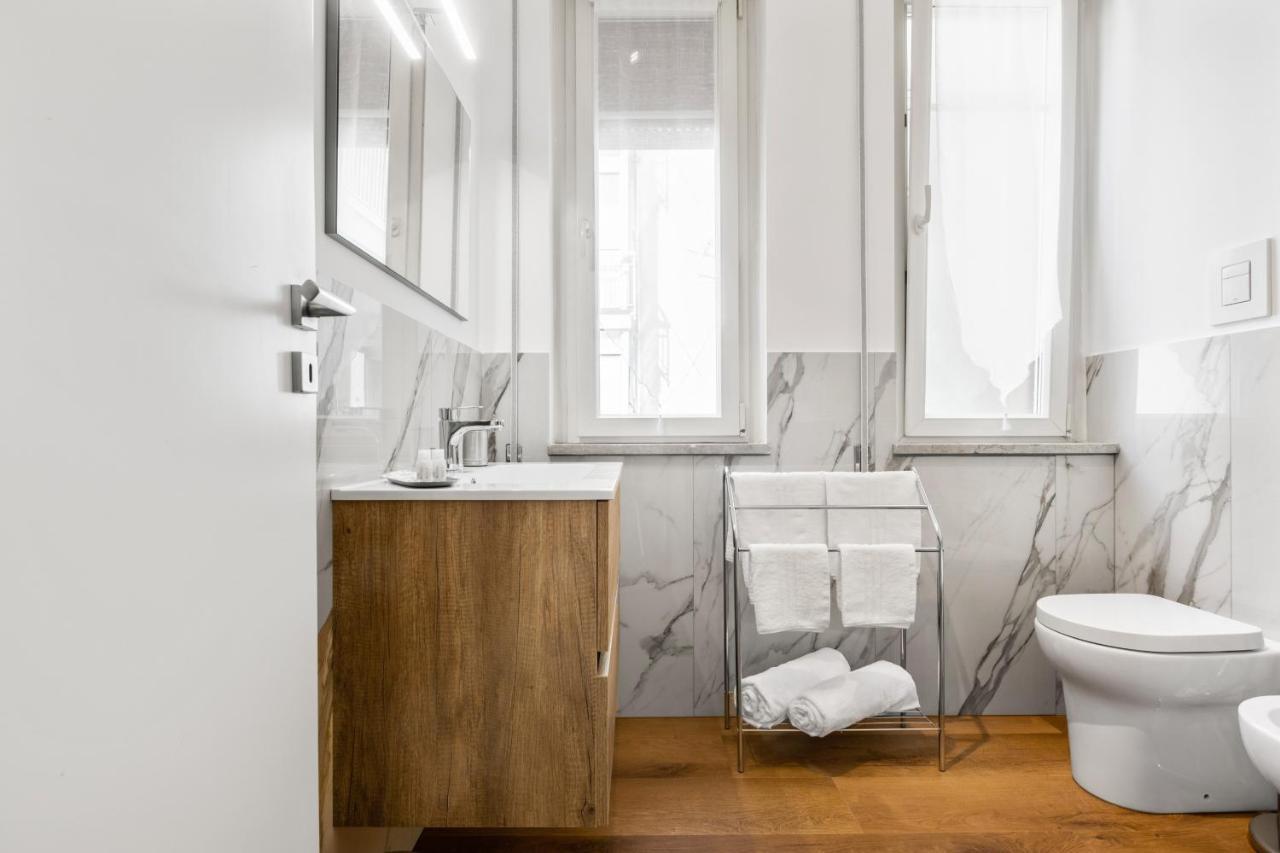 Residenza Dei Poeti - Roomy And Modern Flat Palermo Eksteriør billede